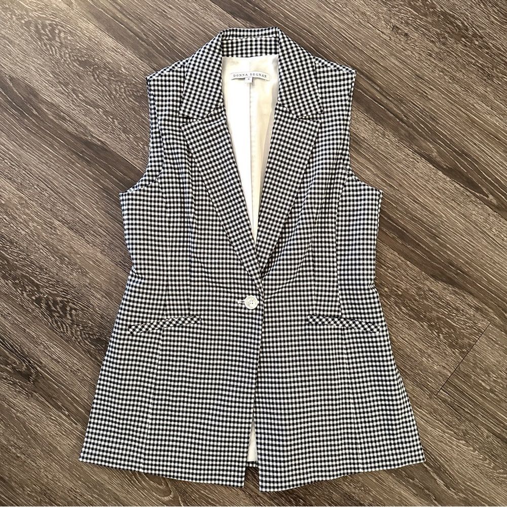 Donna Degnan gingham vest